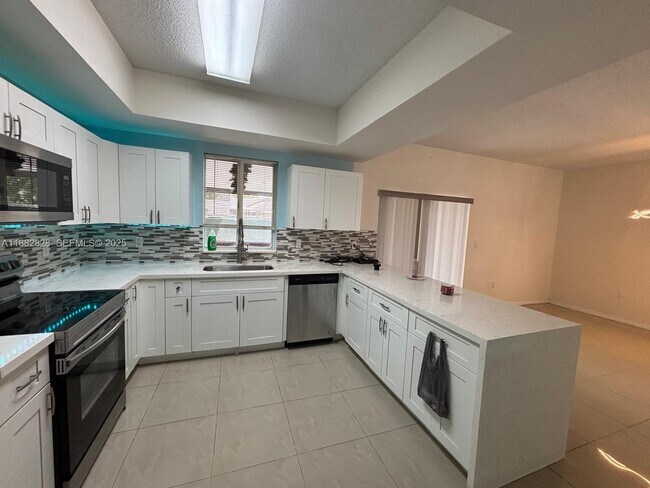 Foto del edificio - 1133 SE 13th Terrace