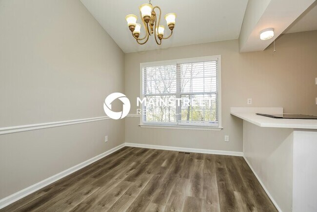 Foto del edificio - 3 Bedroom Pet-Friendly Home in La Vergne, TN with Main Street Renewal
