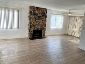 Building Photo - 11963 Walnut Ln