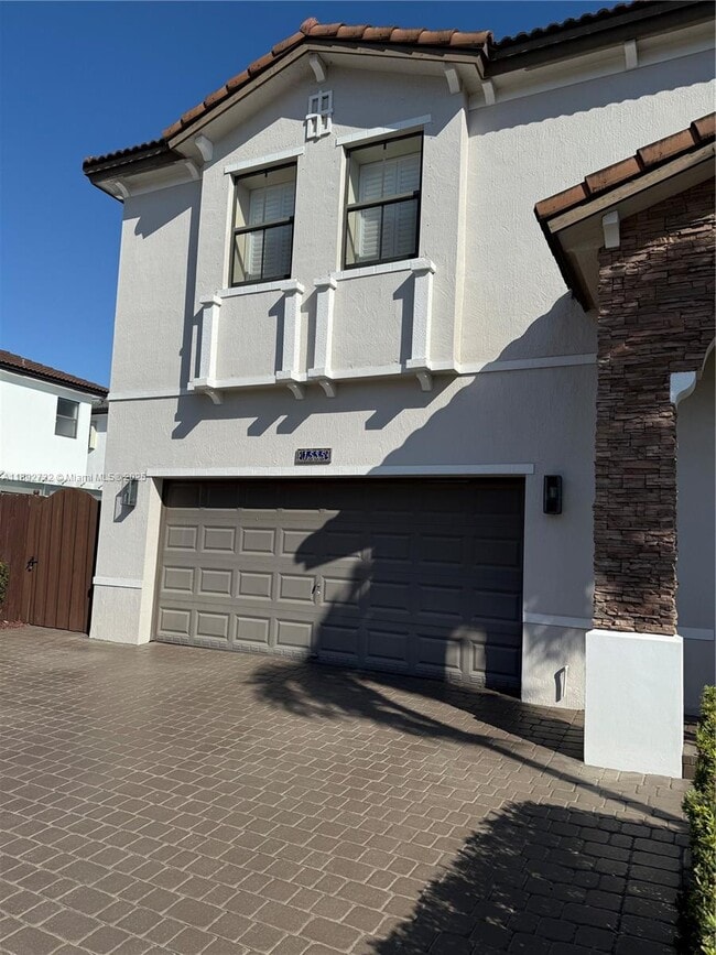 Photo - 1535 SW 145th Ave House