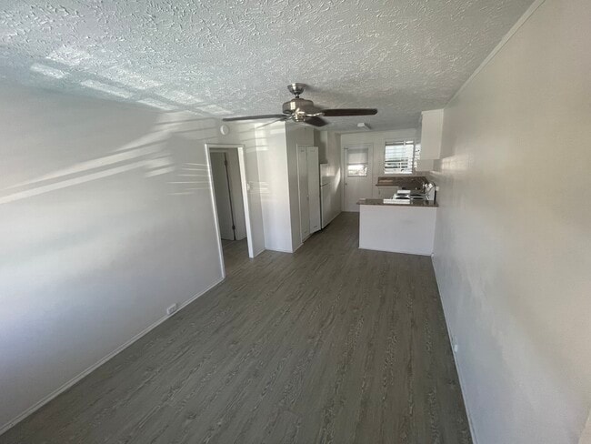 Building Photo - 707 Kihapai Plz