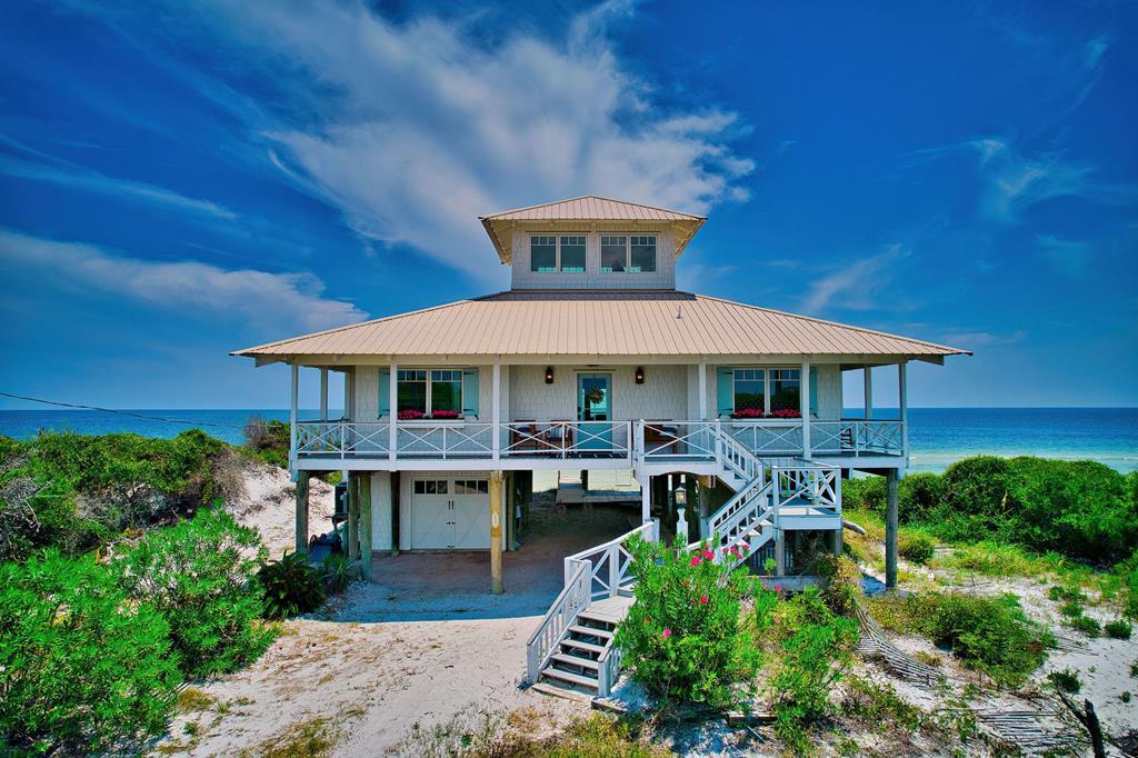 Primary Photo - 850 Gulf Shore Dr