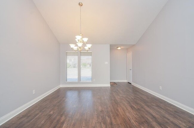 Building Photo - 2905 Pepperwood Drive, Sugar Land, TX 7747...