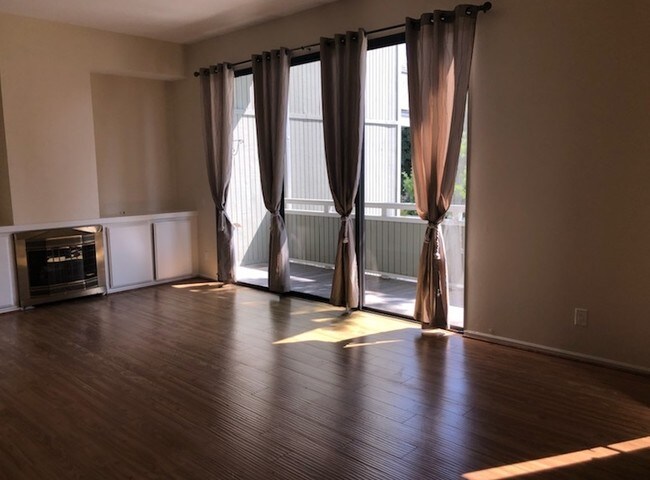 Foto del edificio - 306 Columbia St