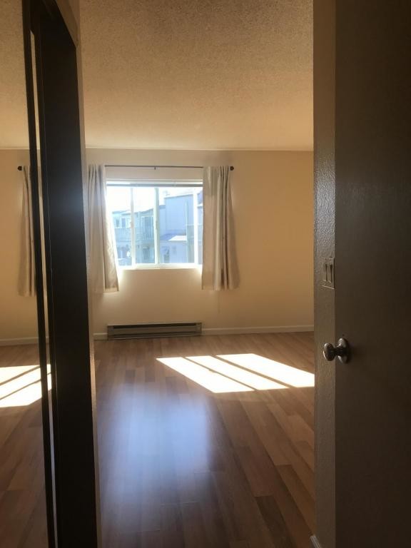 Building Photo - 376 Imperial Way #315