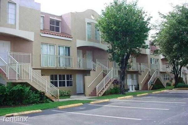 Foto del edificio - 1 br, 1 bath  - 8675 NW 5th Ter Apt 103