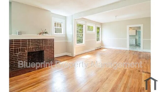 Foto del edificio - 1521 Graymont Ave W