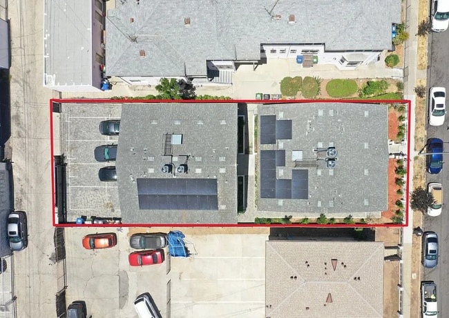 Building Photo - 2516 Malabar St