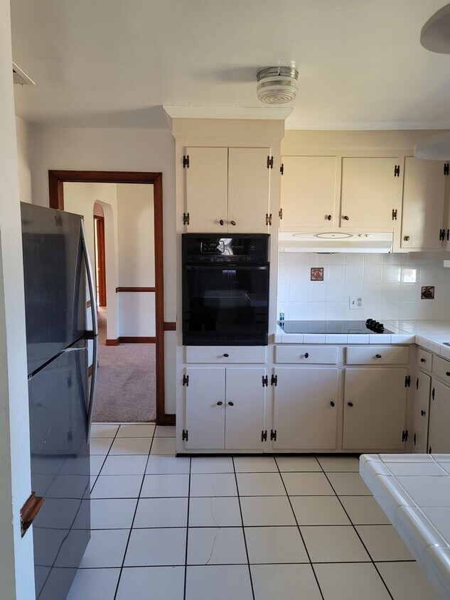 Foto del edificio - 412 Hartsdale Rd