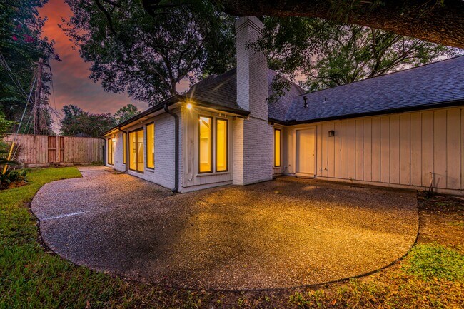 Backyard - 14918 La Quinta Ln