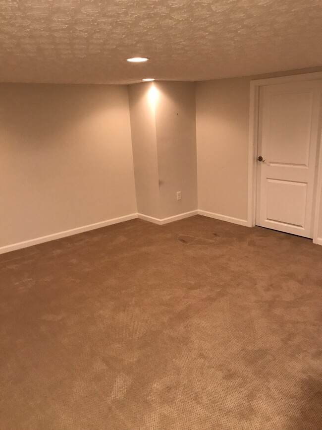 Finished basement - 5133 Schuylkill St