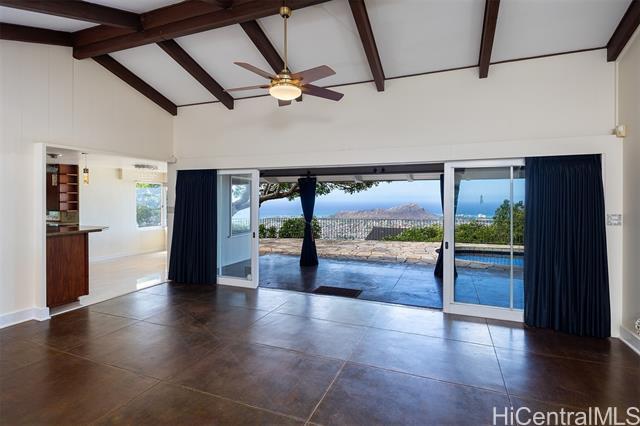 Building Photo - 5112 Maunalani Cir