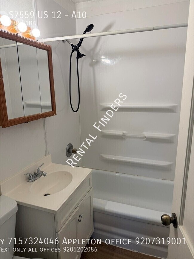 Building Photo - S7559 US-12