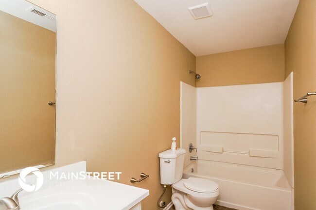 Building Photo - 8118 Gathering Ln