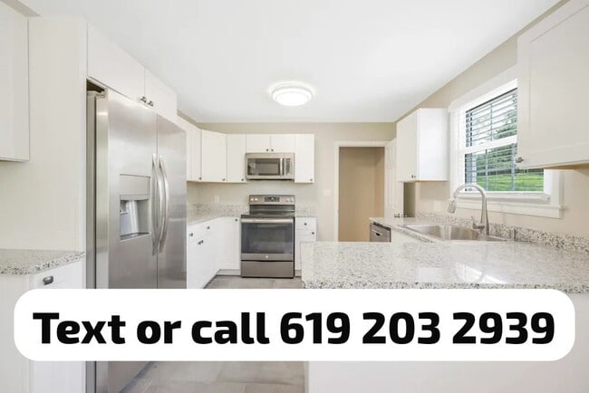 Building Photo - 619 Durrett Dr