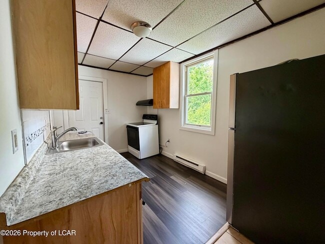 Building Photo - 1411 Monsey Ave