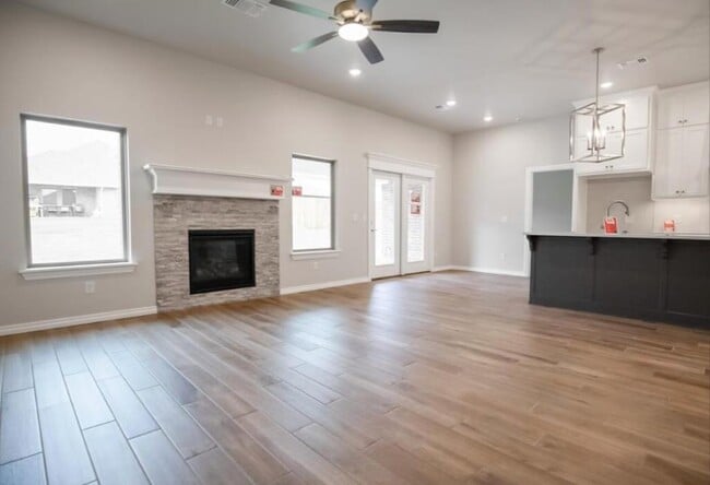 Foto del edificio - 9225 NW 86th St