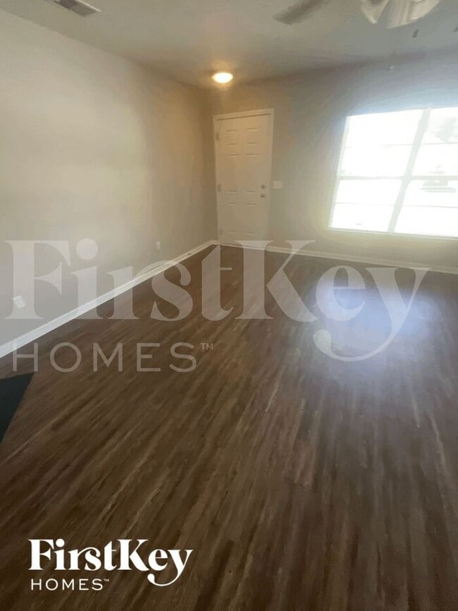 Building Photo - 1108 Deerberry Rd