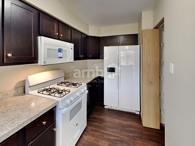 Foto del edificio - 3107 Arborsedge Dr