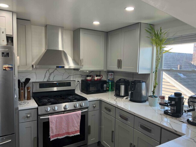 Foto del edificio - 28 Linden Ave