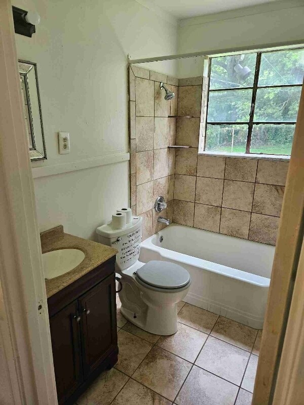 Foto del edificio - 464 Fernwood Ave
