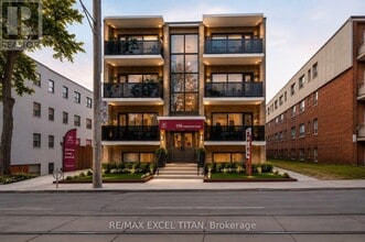 Building Photo - 156 Kingston Rd