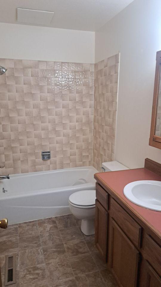 Building Photo - 2 bedroom in Billings MT 59102