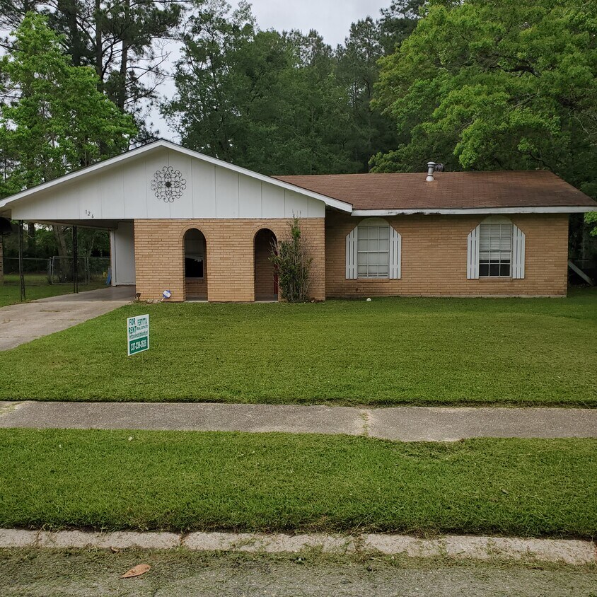 126 Nelda Dr, Leesville, LA 71446 House Rental in Leesville, LA