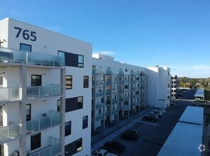 Building Photo - The Ascot