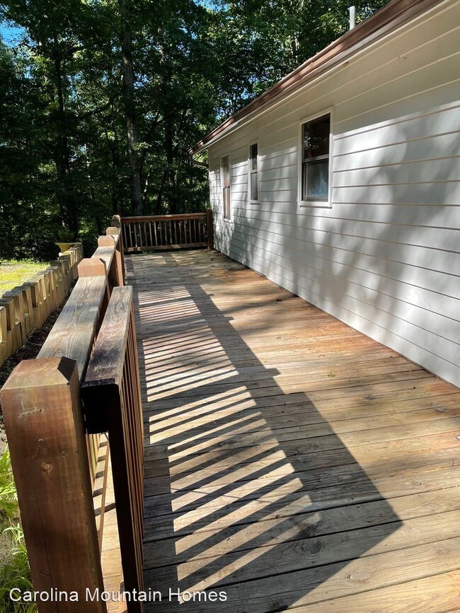 Building Photo - 2 br, 2 bath House - 563 Evans Hollow
