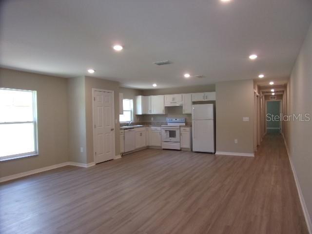 Building Photo - 1141 Jewel Ave