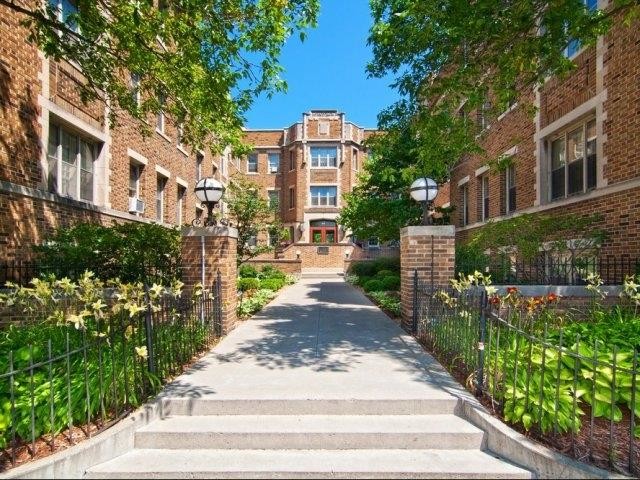 Building Photo - The Belmont Apartments