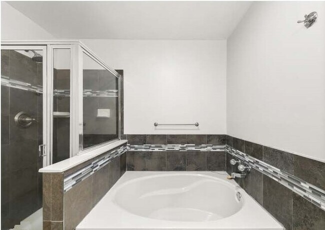 Foto del edificio - 1113 Magnolia Ln