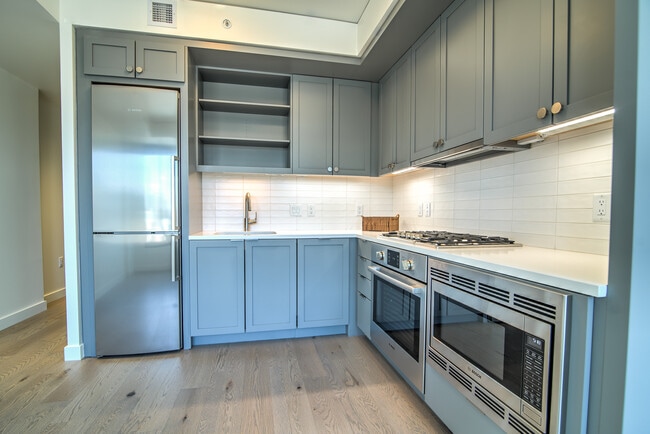 Building Photo - 1750 Wewatta St