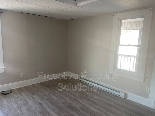 Foto del edificio - 1316-1318 Eynon St