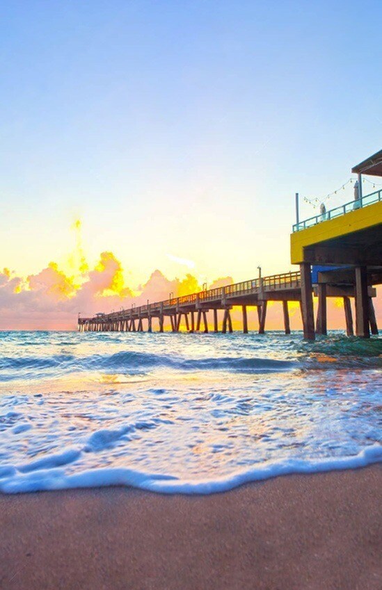 Building Photo - Sea View at Dania
