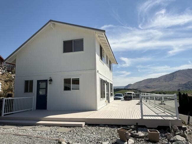 Building Photo - 102 Monte Carlo Dr