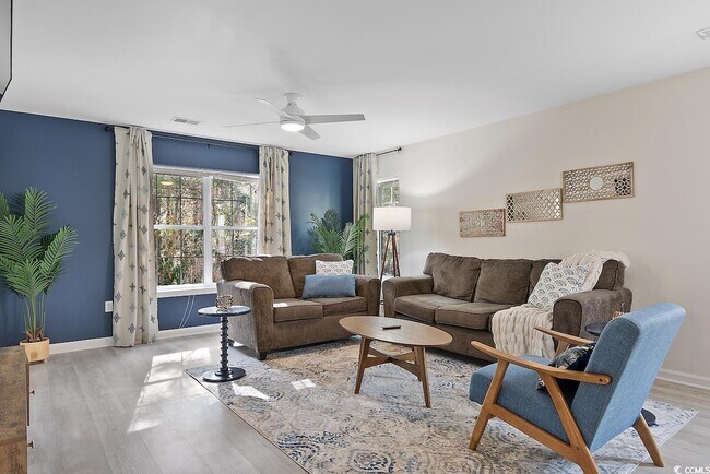 Foto del edificio - 1204 River Oaks Dr