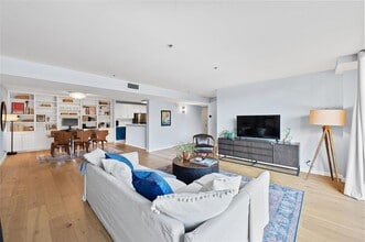 Building Photo - 40 N Interstate Hwy 35