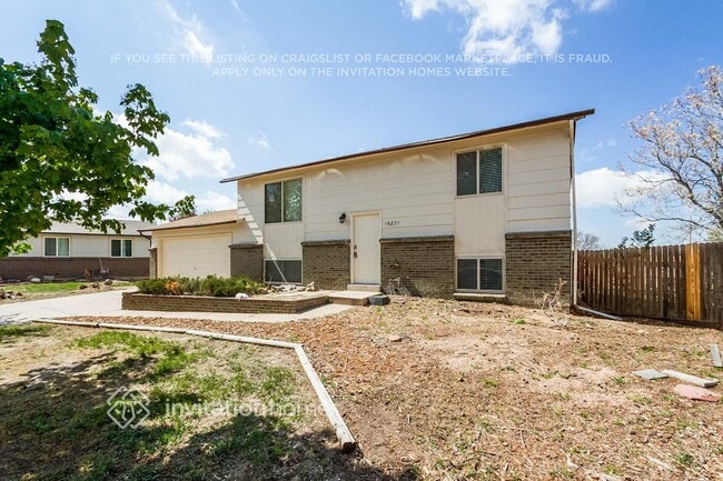 Foto del edificio - 15871 E Linvale Ave