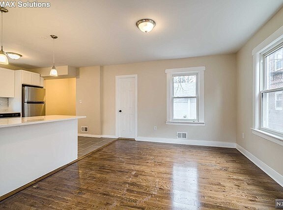 Building Photo - 249 Weequahic Ave