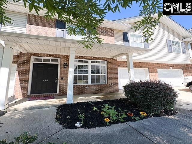 Foto del edificio - 438 Woodbark Ct