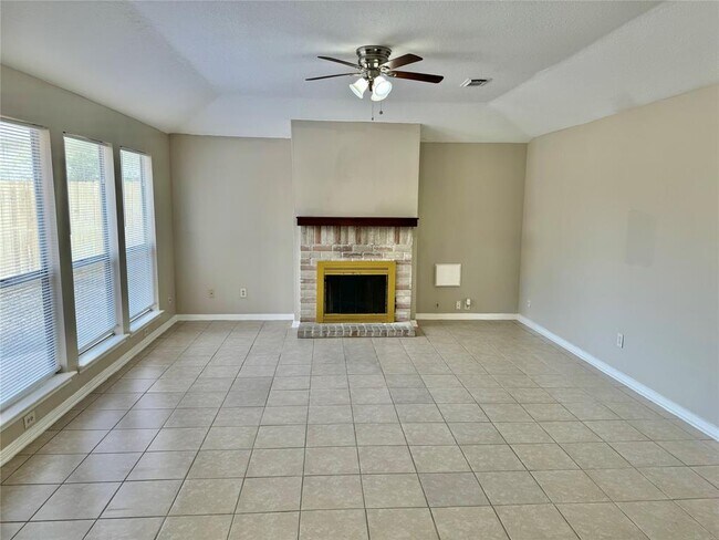 Building Photo - 8514 Fawn Terrace Dr