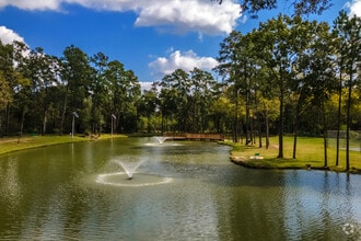 Building Photo - Kingwood Lakes