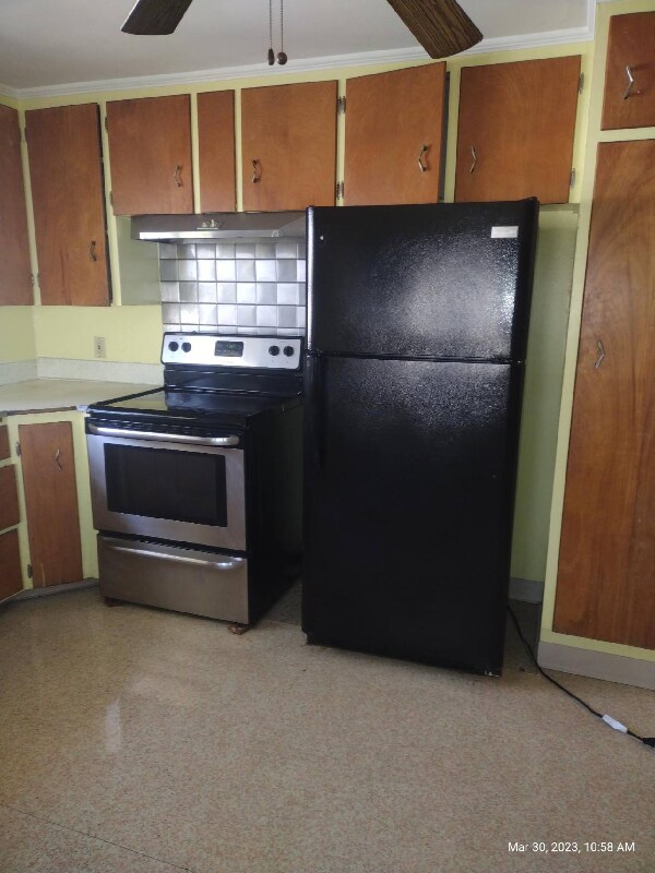 Primary Photo - 214 S 8th St