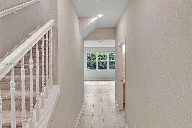 Foto del edificio - 4126 Ficus St