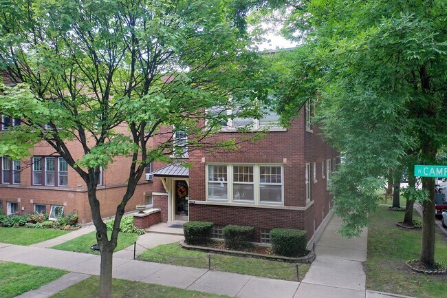 Building Photo - 5658 N Campbell Ave