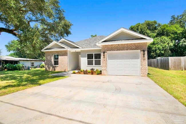 Building Photo - 4 Tennessee Dr