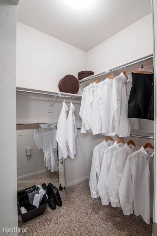 Foto del edificio - 1 br, 1 bath Apartment - 4207 Live Oak St