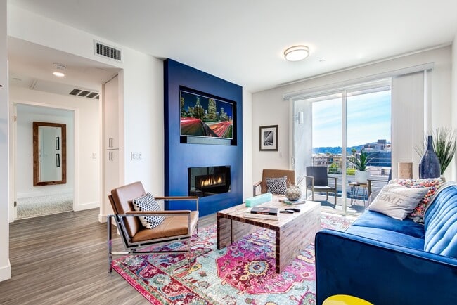 Interior Photo - NOHO 55 Luxury Living